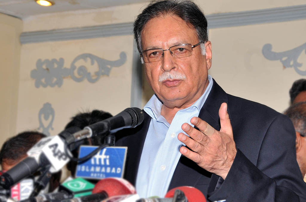 Pervaiz Rashid challenges rejection of his nomination papers in LHC