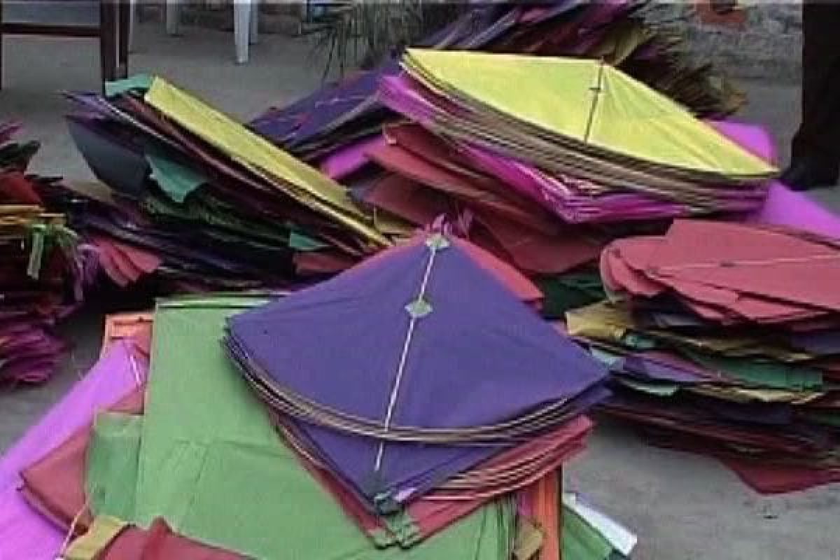 Islamabad police to launch crackdown against kite flyers, sellers