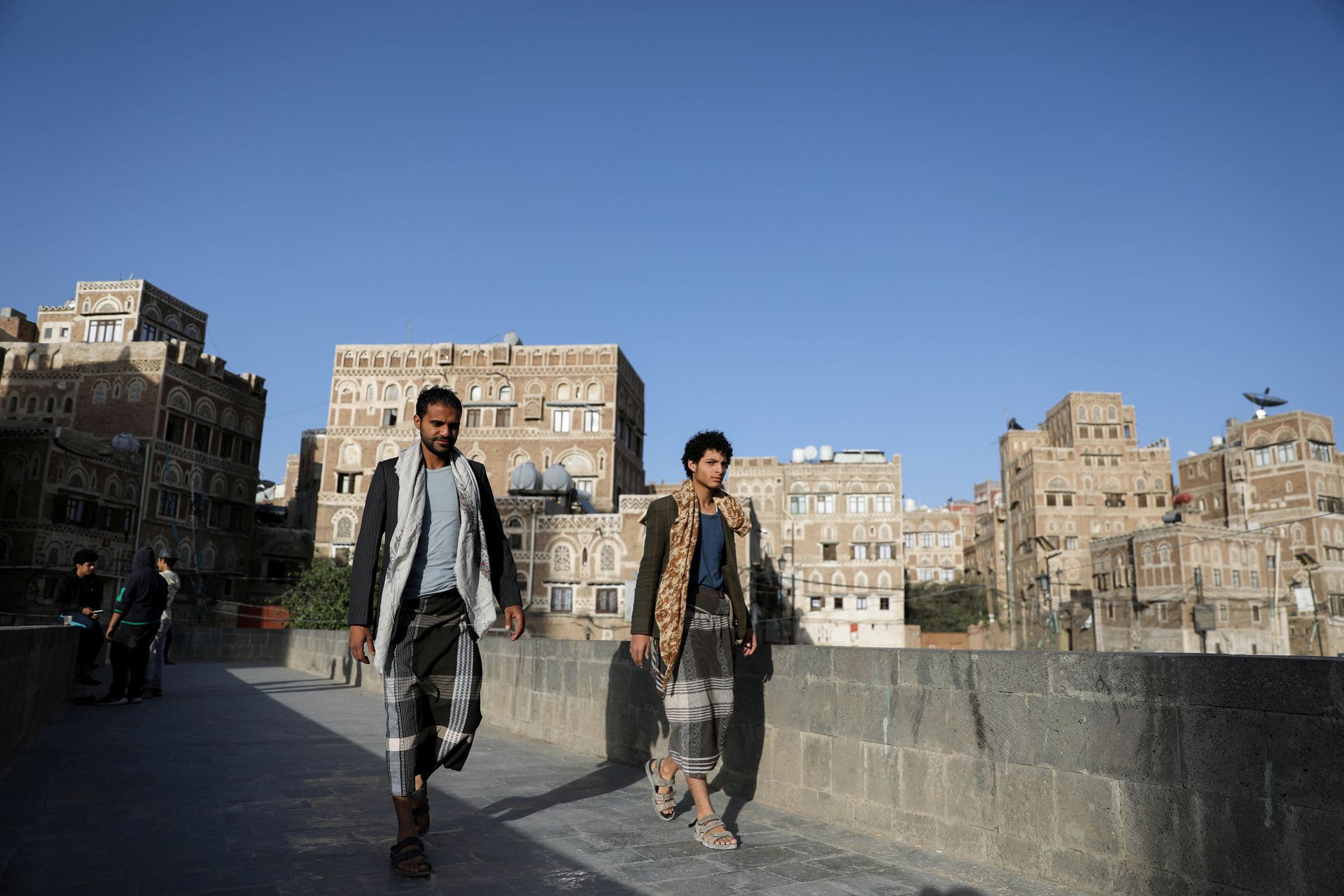 Saudi says it would reopen port, airport in Yemen peace offer