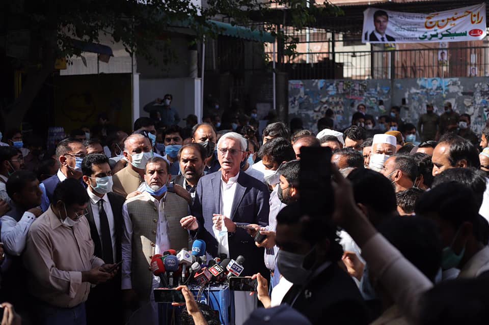 Tareen demands fair probe into FIA cases