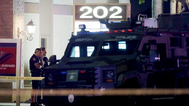 Four dead, 2 including suspect wounded, in shooting near Los Angeles