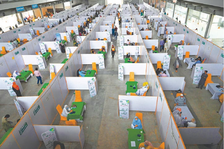 Citizens suffer as Expo Centre remains closed during vaccination hours