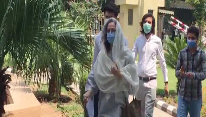 Serena reminds Alvi about non-implementation of Quetta Inquiry Commission report