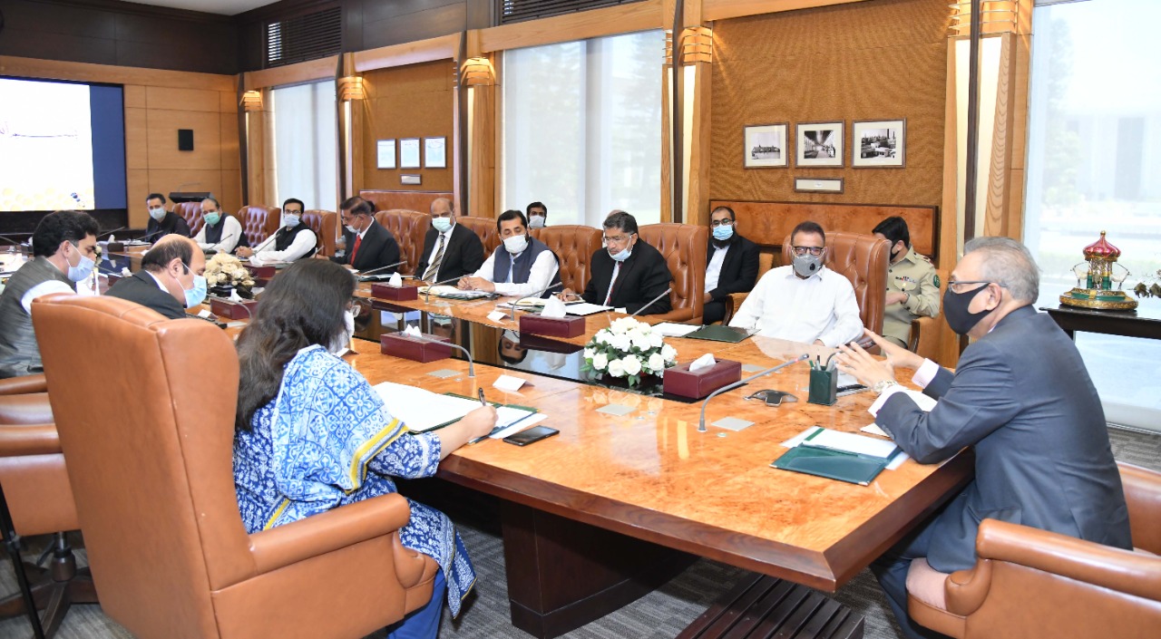 President stresses modern beekeeping techniques to up honey yield