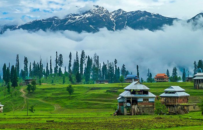 Truce holds in Kashmir, giving shell-shocked residents uneasy peace