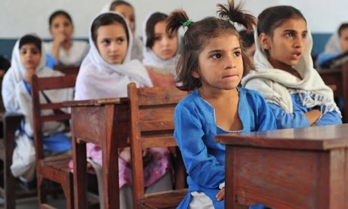 Schools to reopen in Punjab, KP from April 19
