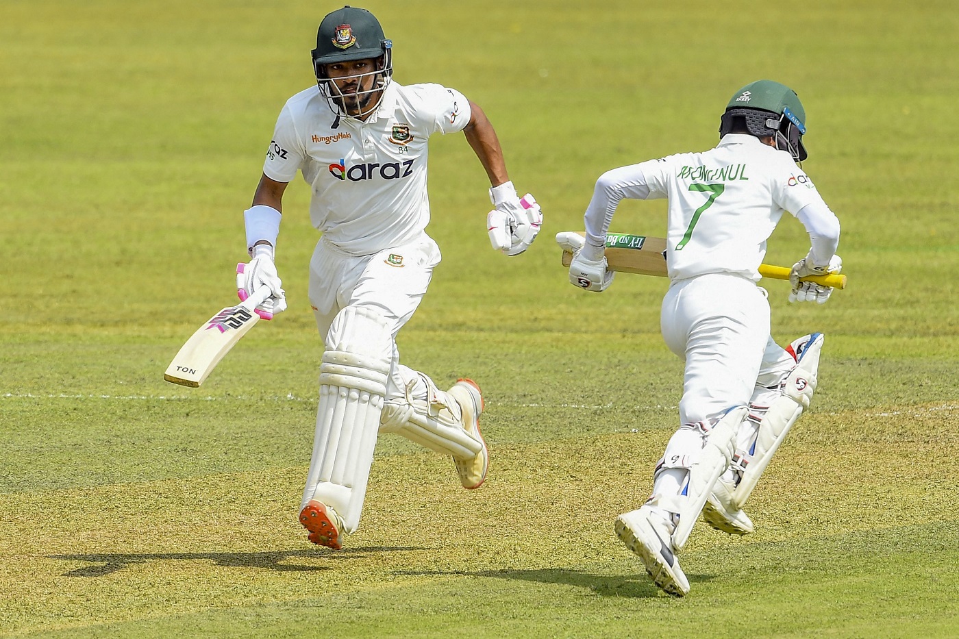 Bangladesh post 302-2 in 1st Test against Sri Lanka