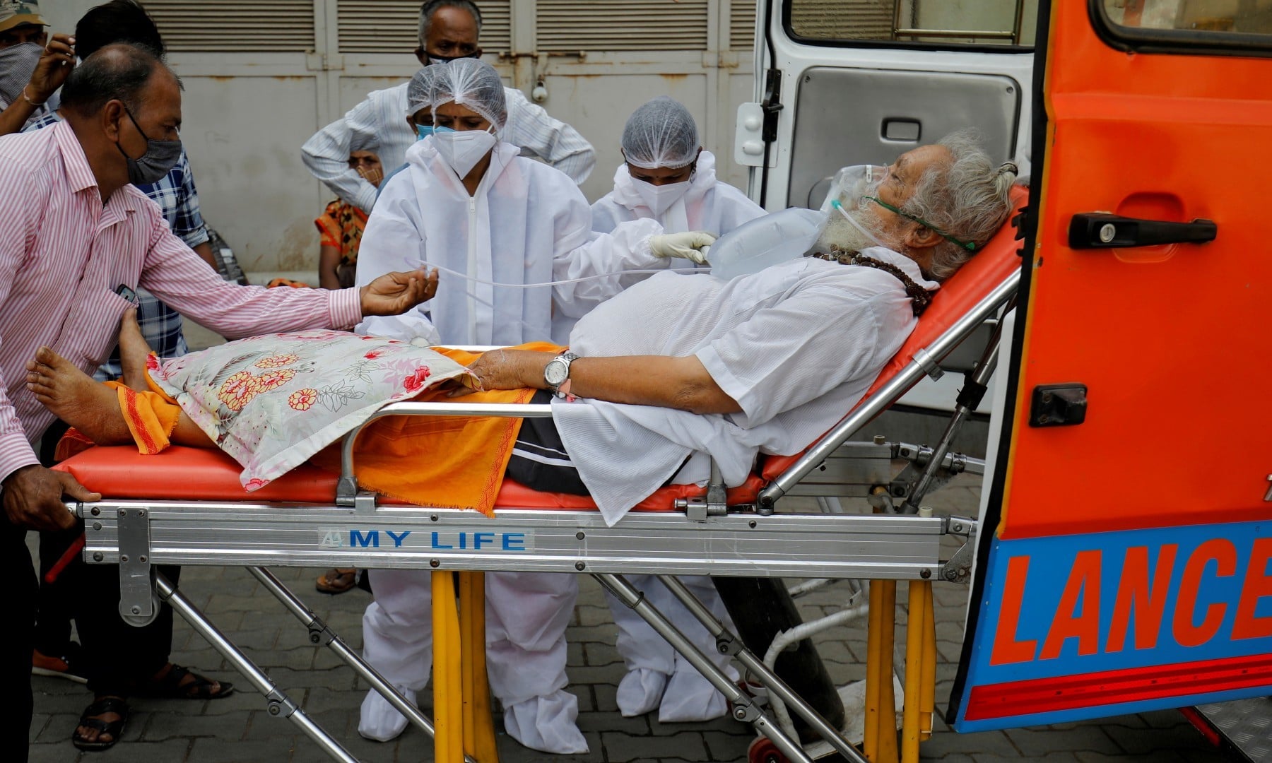 Covid-19 death toll hits 19,000, positivity rate reduces to 7.93pc