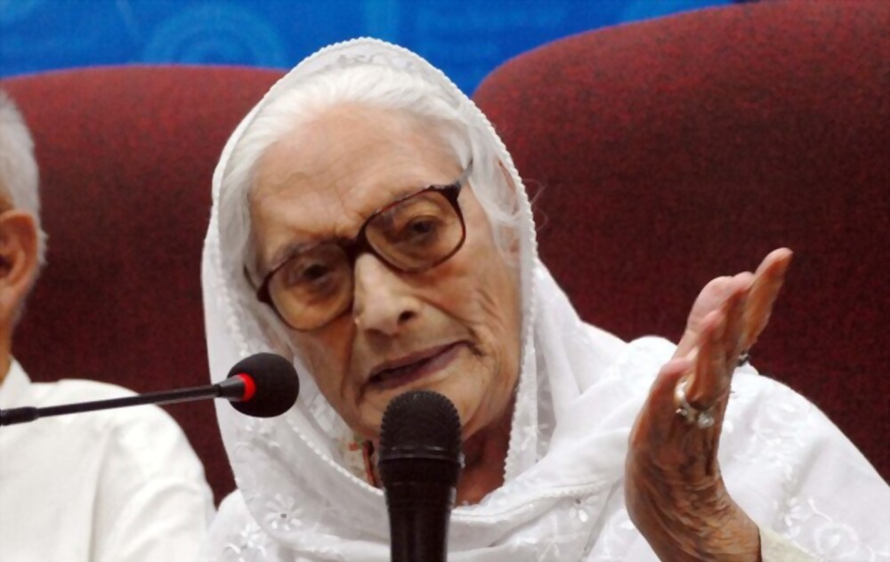 Veteran politician Begum Naseem passes away