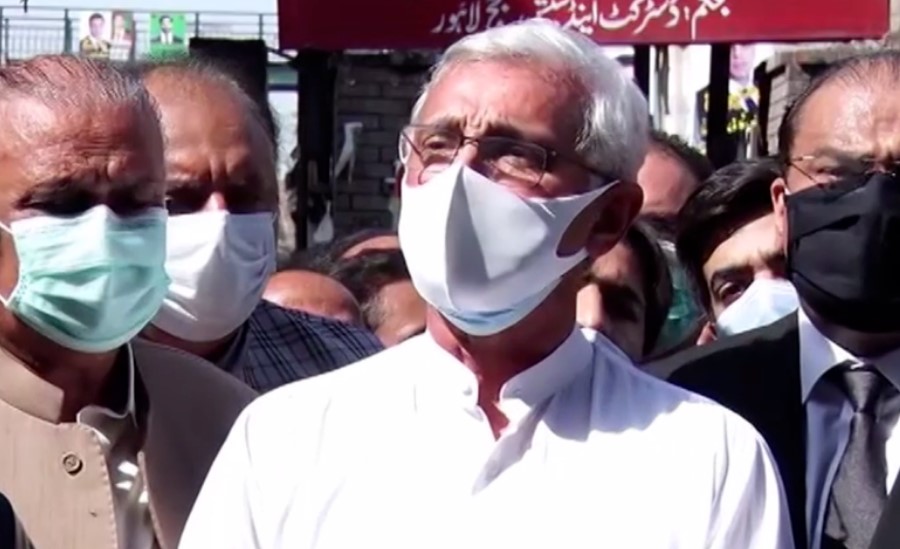 Tareen pledges allegiance to Imran