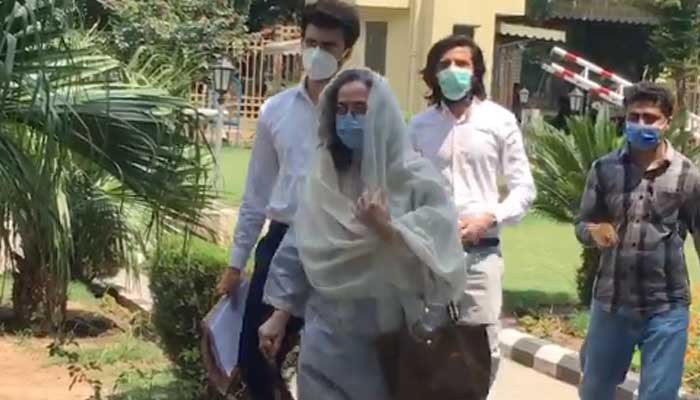 Sarina Isa replies to foreign currency account allegations