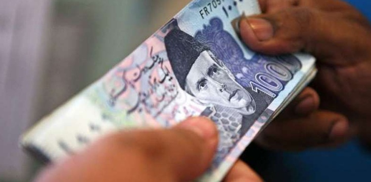 KP raises daily-wage employees’ monthly salaries to Rs21,000