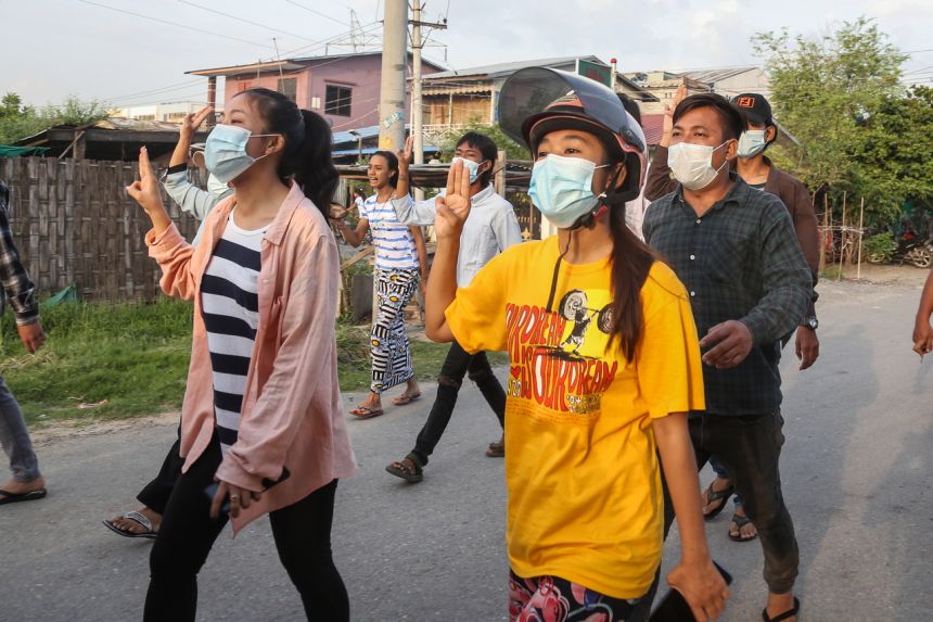 Myanmar anti-coup fighters retreat from town as US makes appeal