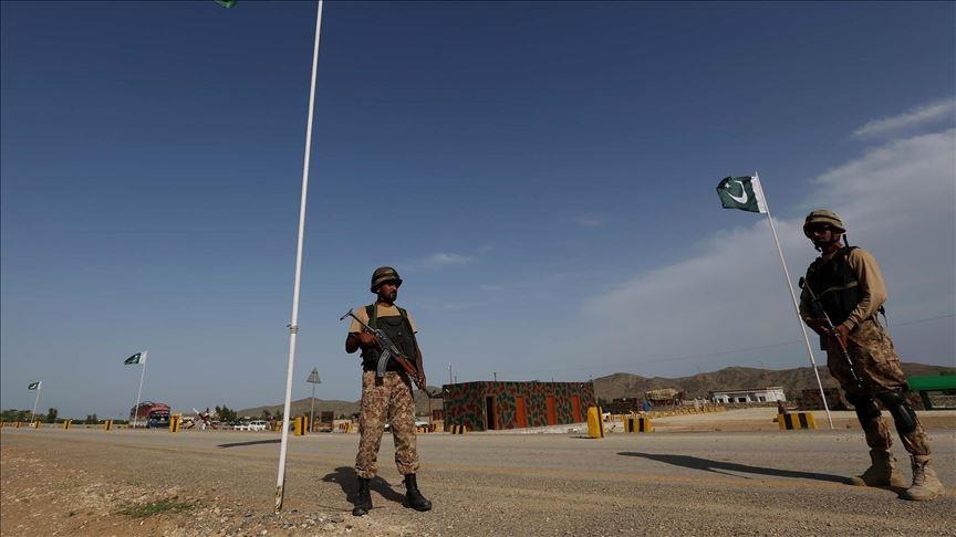 Taliban warn departing US against new military bases in region