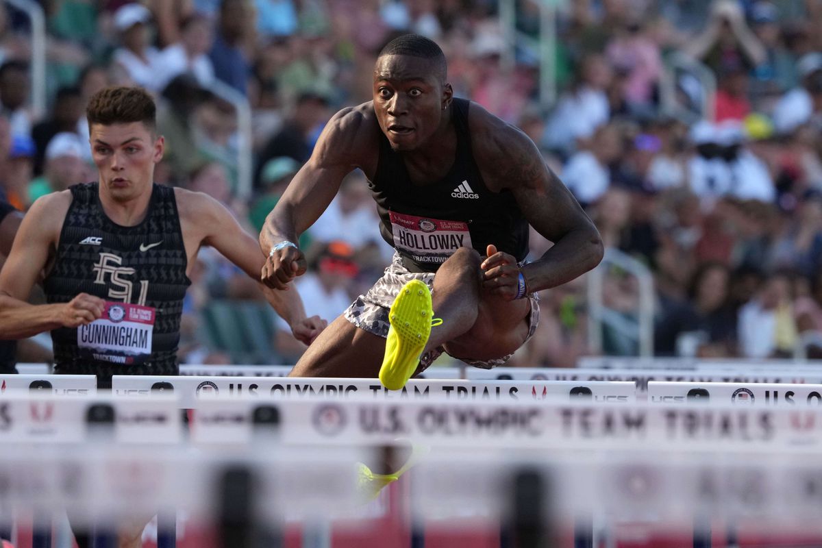 Holloway narrowly misses world record in blockbuster day at US trials