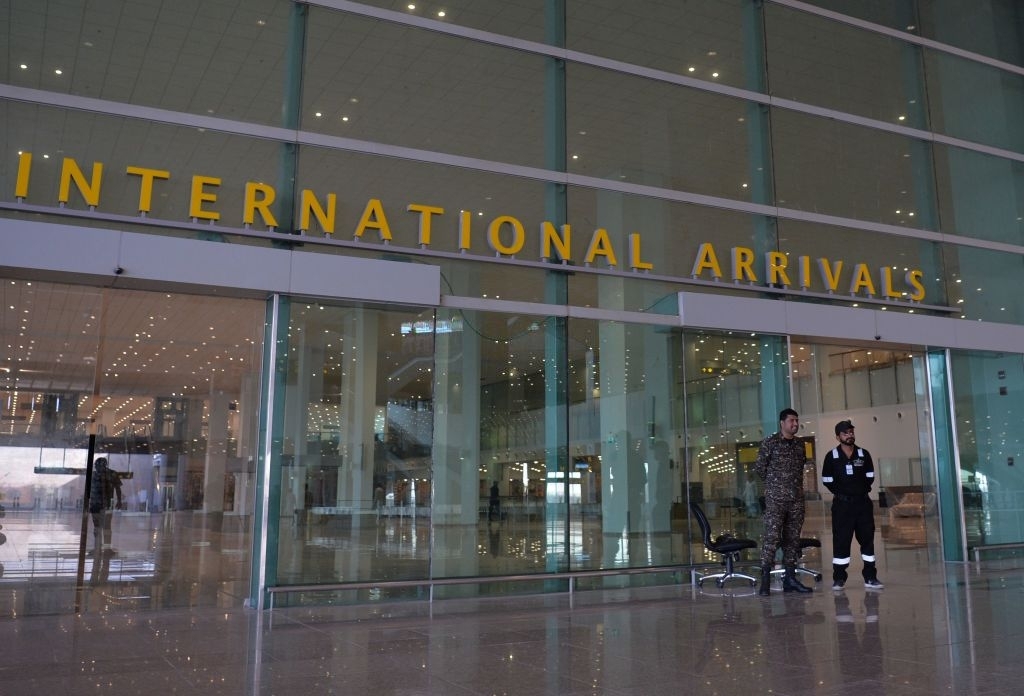Flights schedule announced to bring Pakistanis back from Gulf states