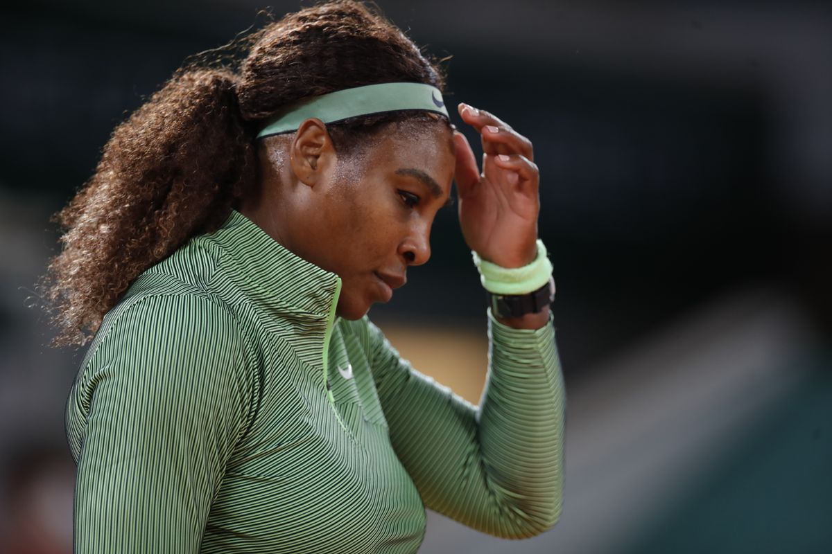 Serena survives scare in French Open's first night match