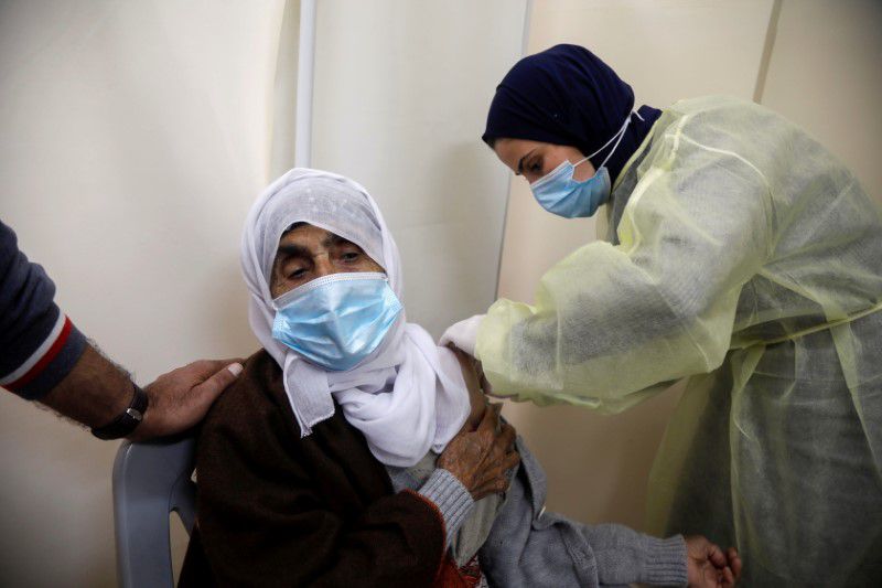Palestinians cancel deal for near-expired Covid vaccines from Israel