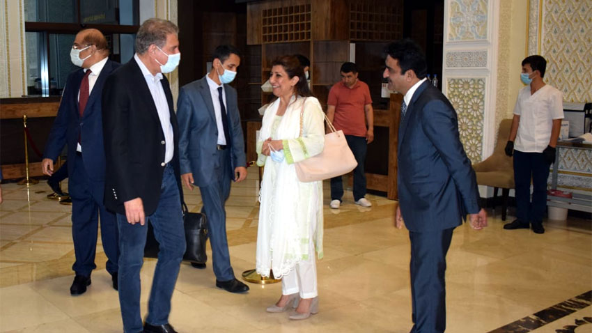 Qureshi reaches Tajikistan to attend CFM