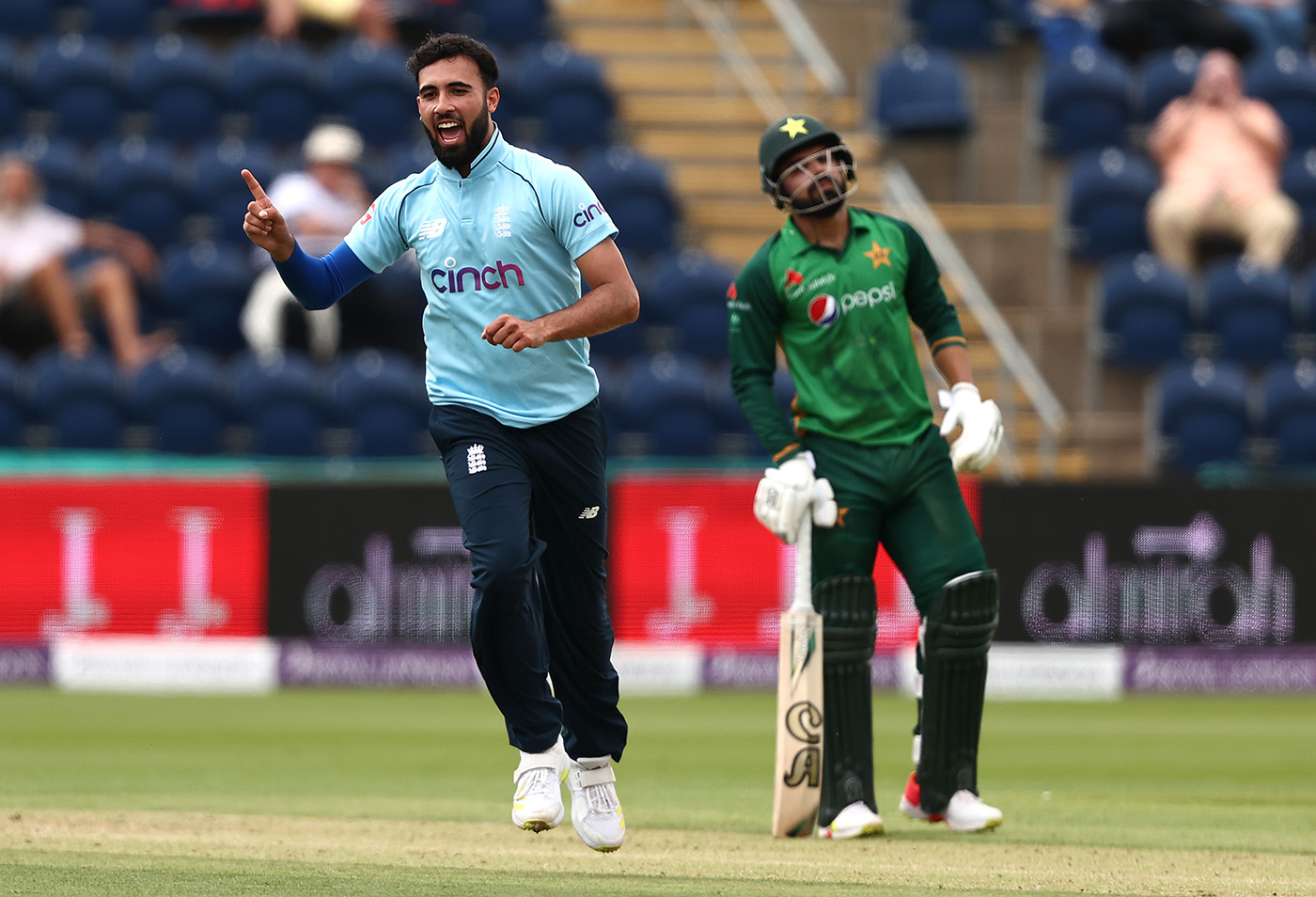 England thrash Pakistan in ODI opener