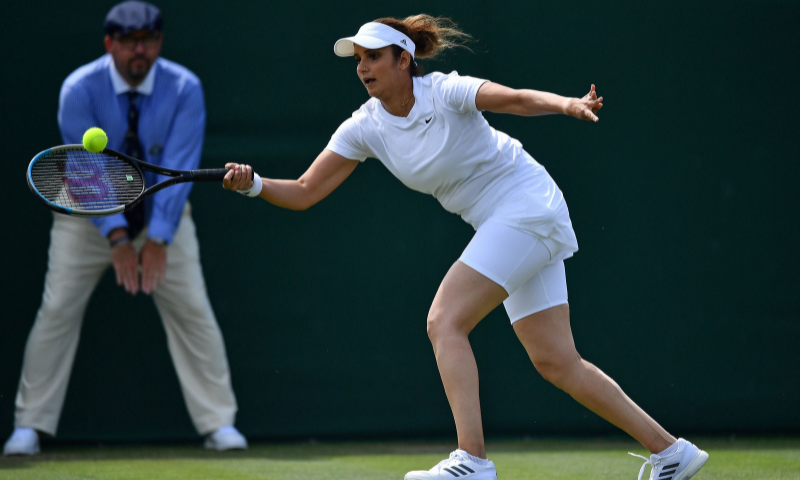Sania Mirza makes 'difficult decision' over son for Olympic call of duty