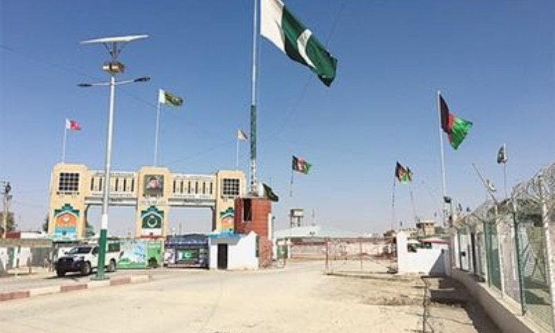 Taliban close Spin Boldak border crossing, call for visa-free travel for Afghans