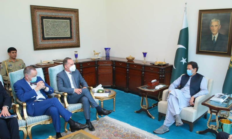 Urgent steps needed to stabilise Afghanistan situation, Imran tells German FM