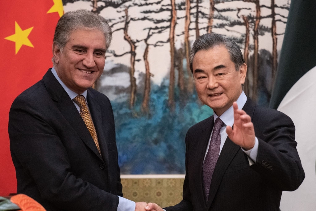 Qureshi, Chinese FM discuss Afghanistan situation