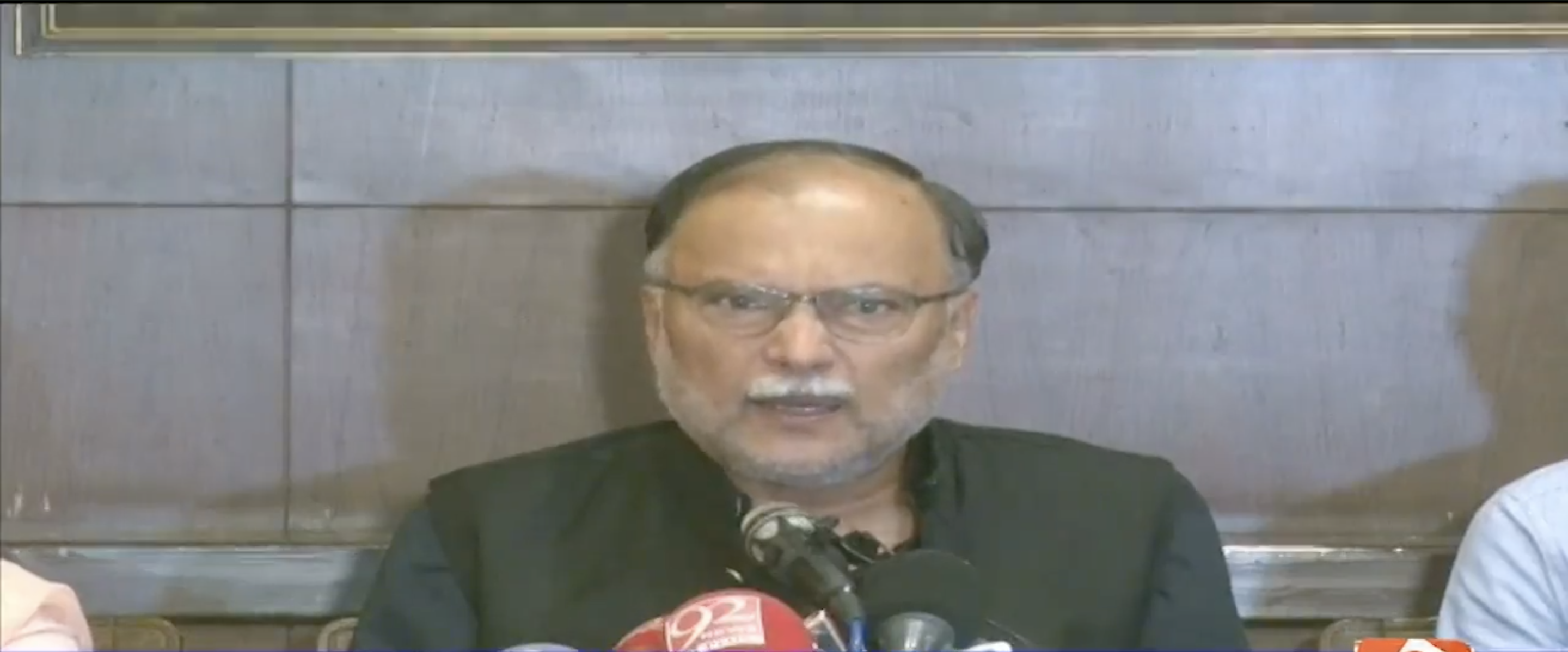 PML-N's Ahsan Iqbal rejects PTI's claims of corruption, demands proof