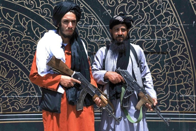 Afghan warlords give up to the Taliban with surprising ease