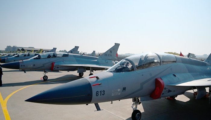 Argentina intends to buy 12 JF-17 Thunder jets from Pakistan