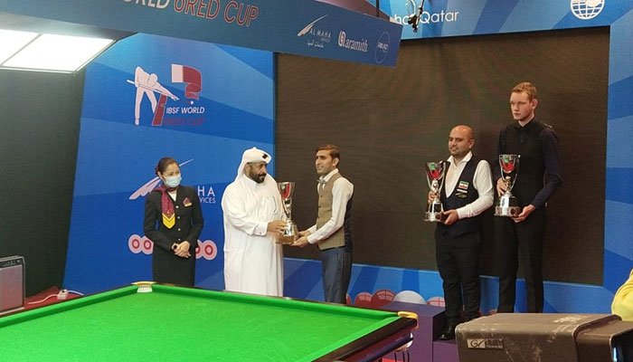 Pakistan's Babar wins silver medal in IBSF 6-Reds World Cup