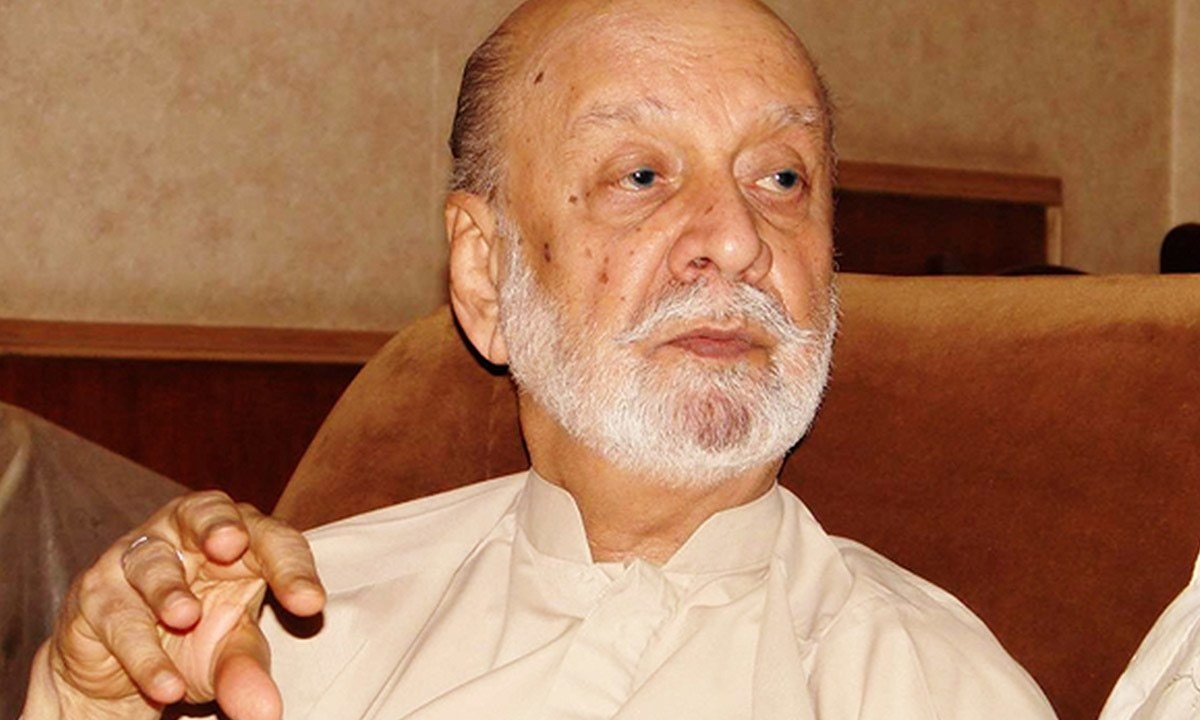 Veteran politician Sardar Attaullah Mengal passes away in Karachi