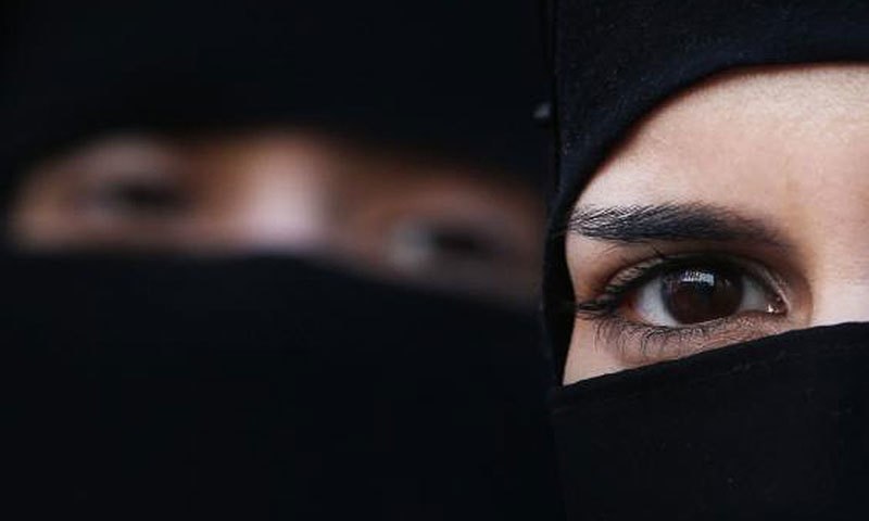 Taliban order university women to wear face-covering niqab
