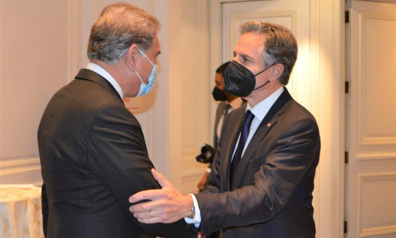 FM tells US state secretary Pakistan cannot take more Afghan refugees