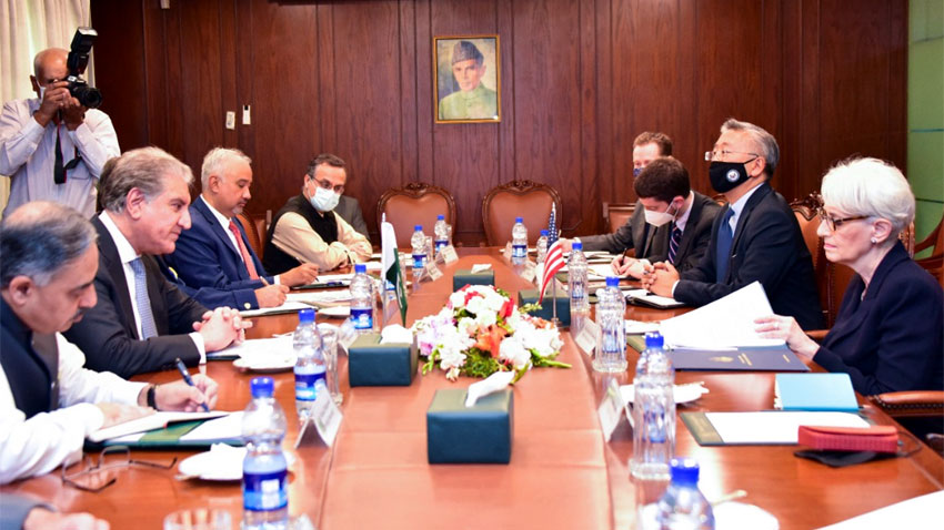 Pakistan desires sustainable relationship with US: Qureshi