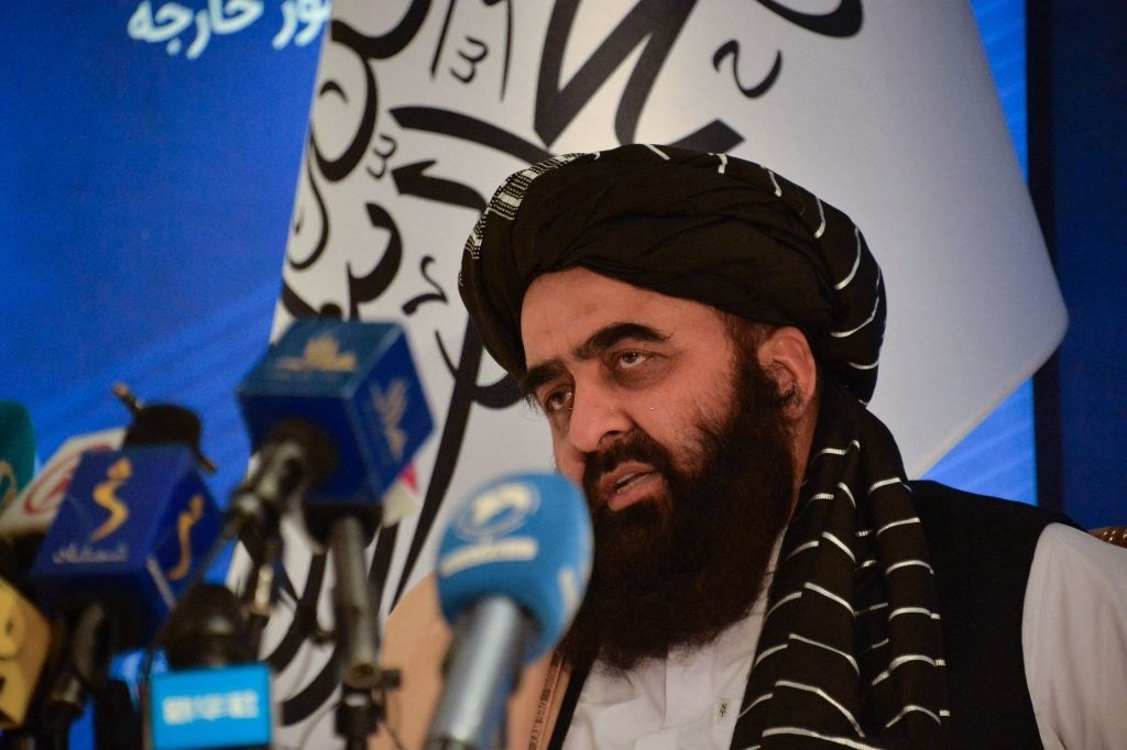 Top Afghanistan diplomat to visit Pakistan: report