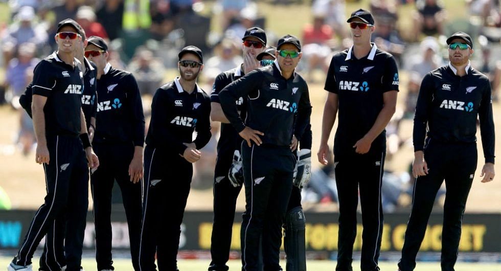 New Zealand deals crushing blow to India with comfortable 8 wicket win