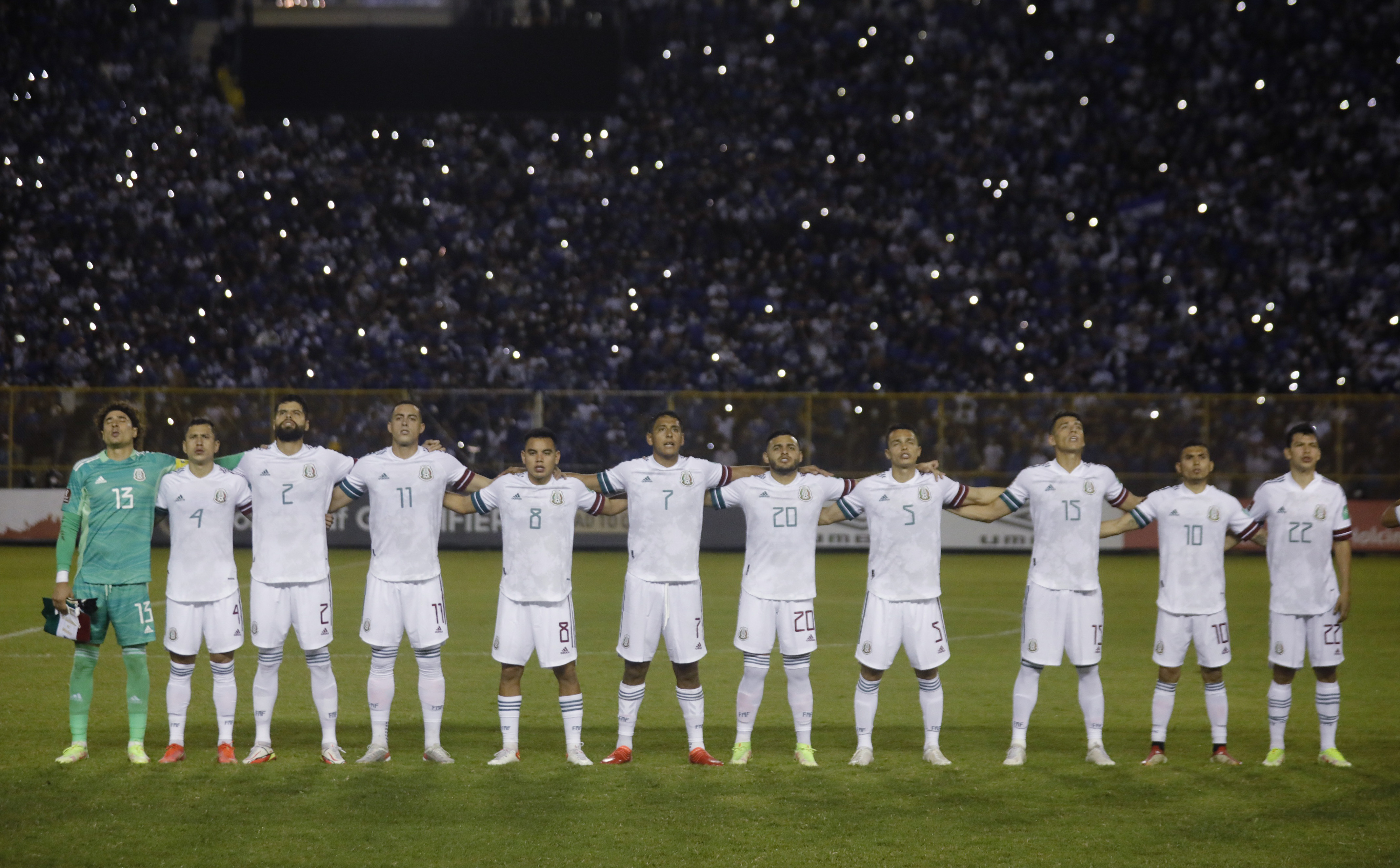 Mexico, Canada remain unbeaten in World Cup qualifying