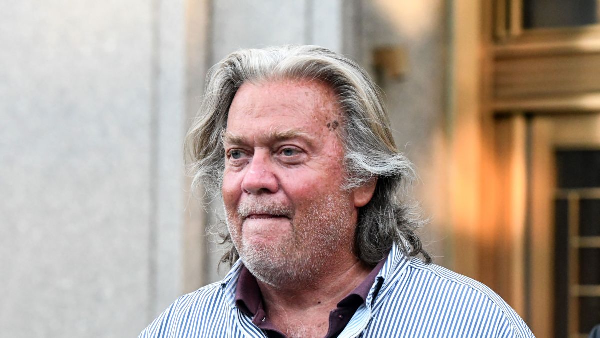 US Capitol riot panel votes to hold Trump aide Bannon in criminal contempt