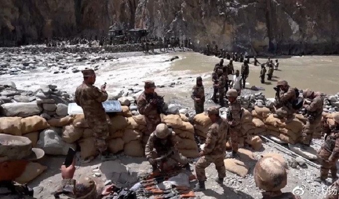 Indians furious over release of bruised soldiers' pictures by China