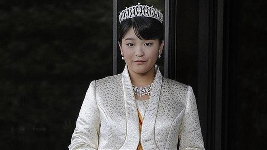 Myths, marriages and Mako: Japan's imperial family