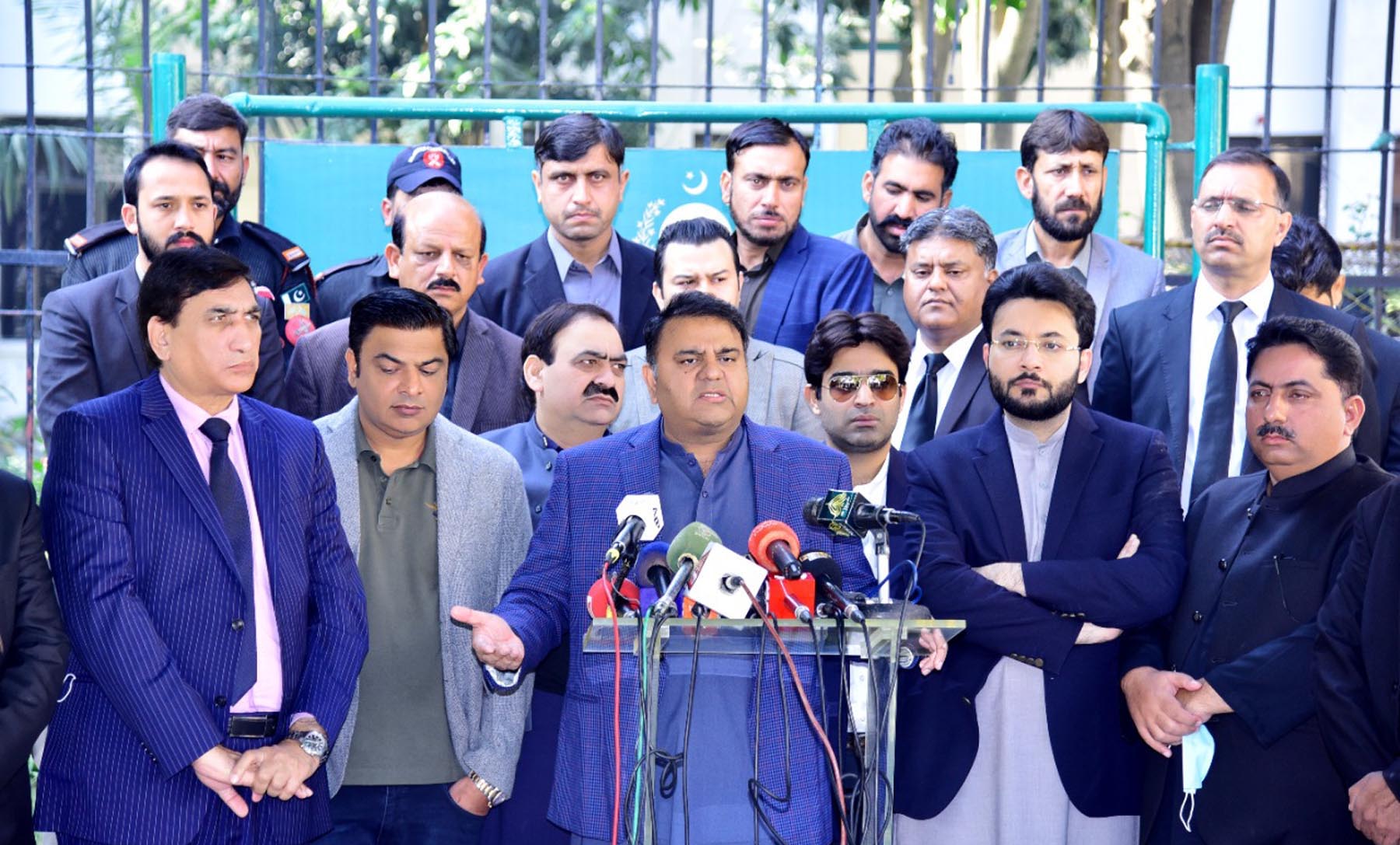 PML-N accused of smear campaign against judiciary