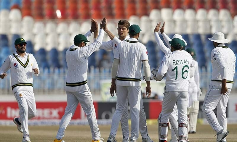 Shaheen shines as Pakistan reduce Bangladesh to 39-4 on day 3 of first Test
