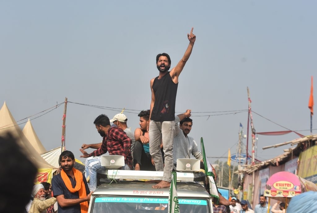 Indian farmers in no mood to forgive despite Modi's U-turn on reforms