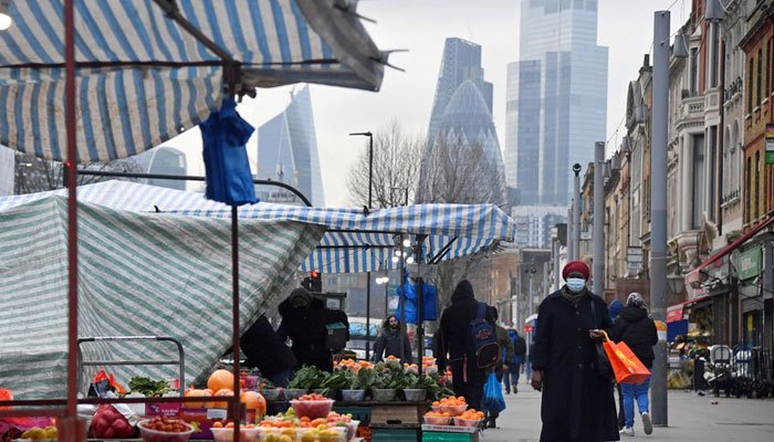 UK inflation soars to ten-year high on energy costs
