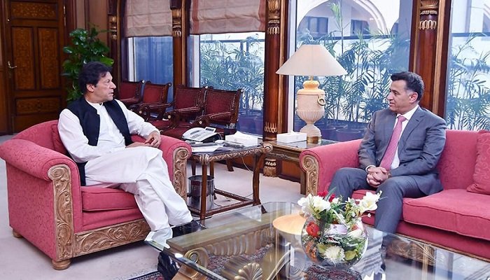 DG ISI pays farewell calls on PM Imran Khan, FM Qureshi