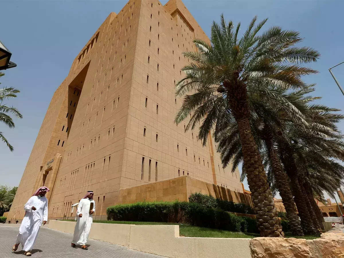 Saudi Arabia grants citizenship to group of ‘talented’ expats