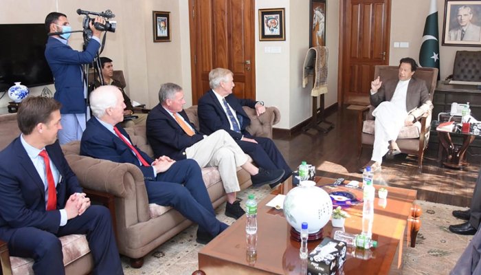 Imran calls for expanding Pak-US cooperation to stabilise Afghanistan
