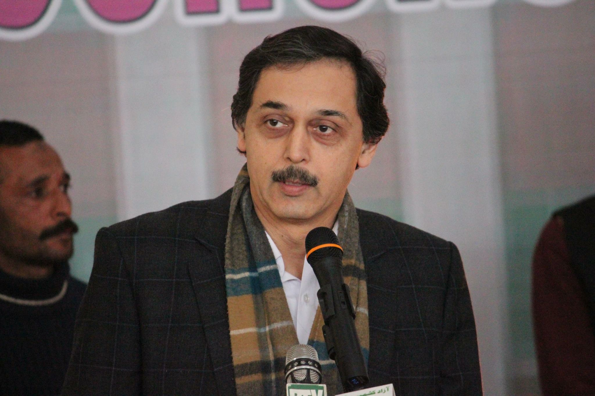 Problem solving hallmark of civil service, official says